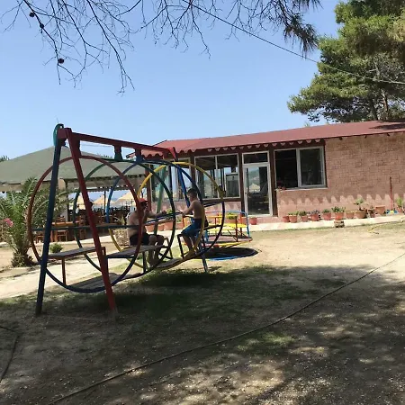 Lodge Kompleksi Algedi Vlore